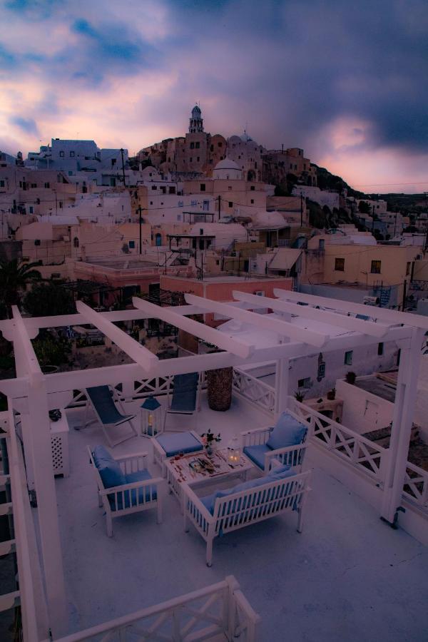 Linos Suites Emporio  Exterior photo